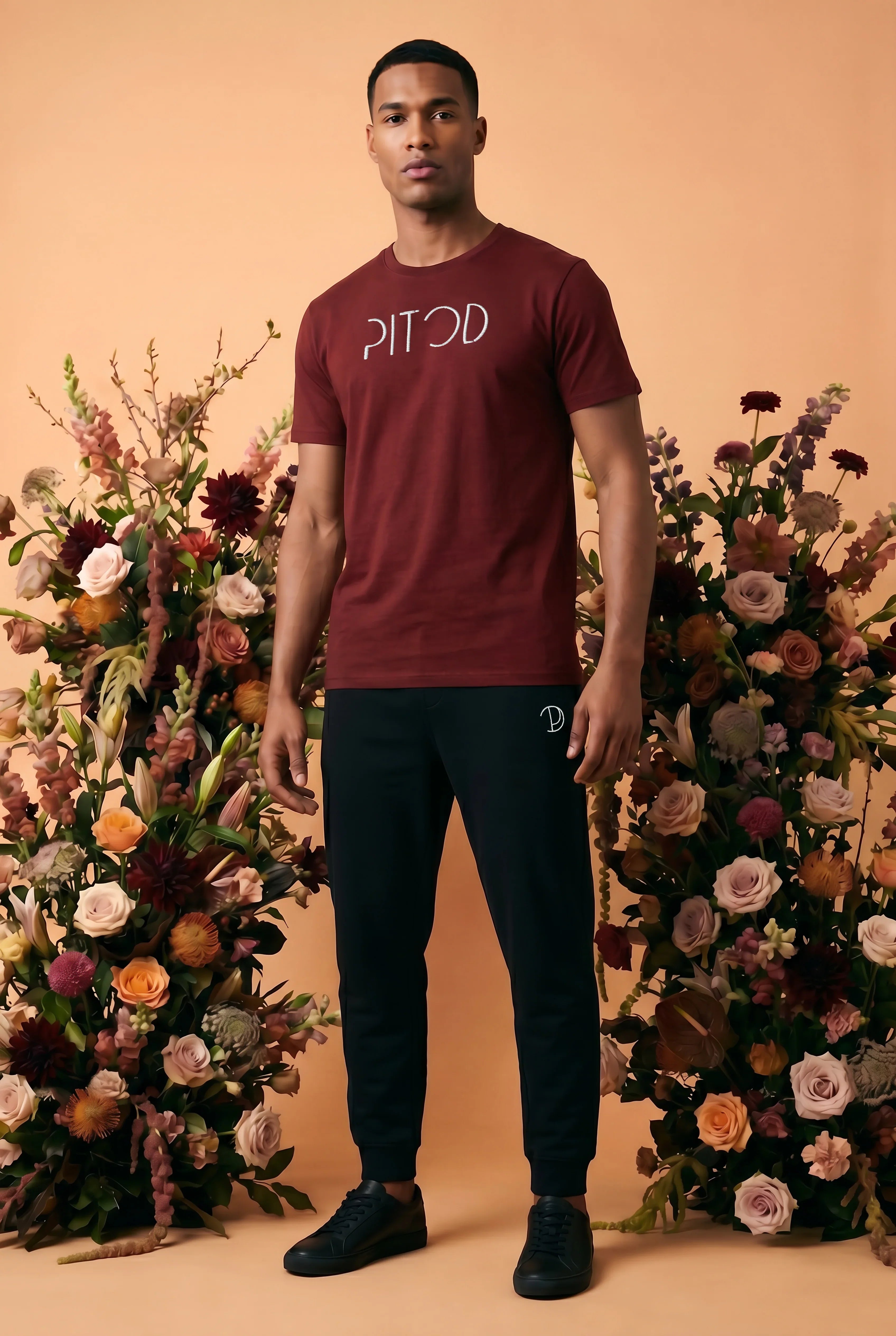 Broderad Pitod T-Shirt