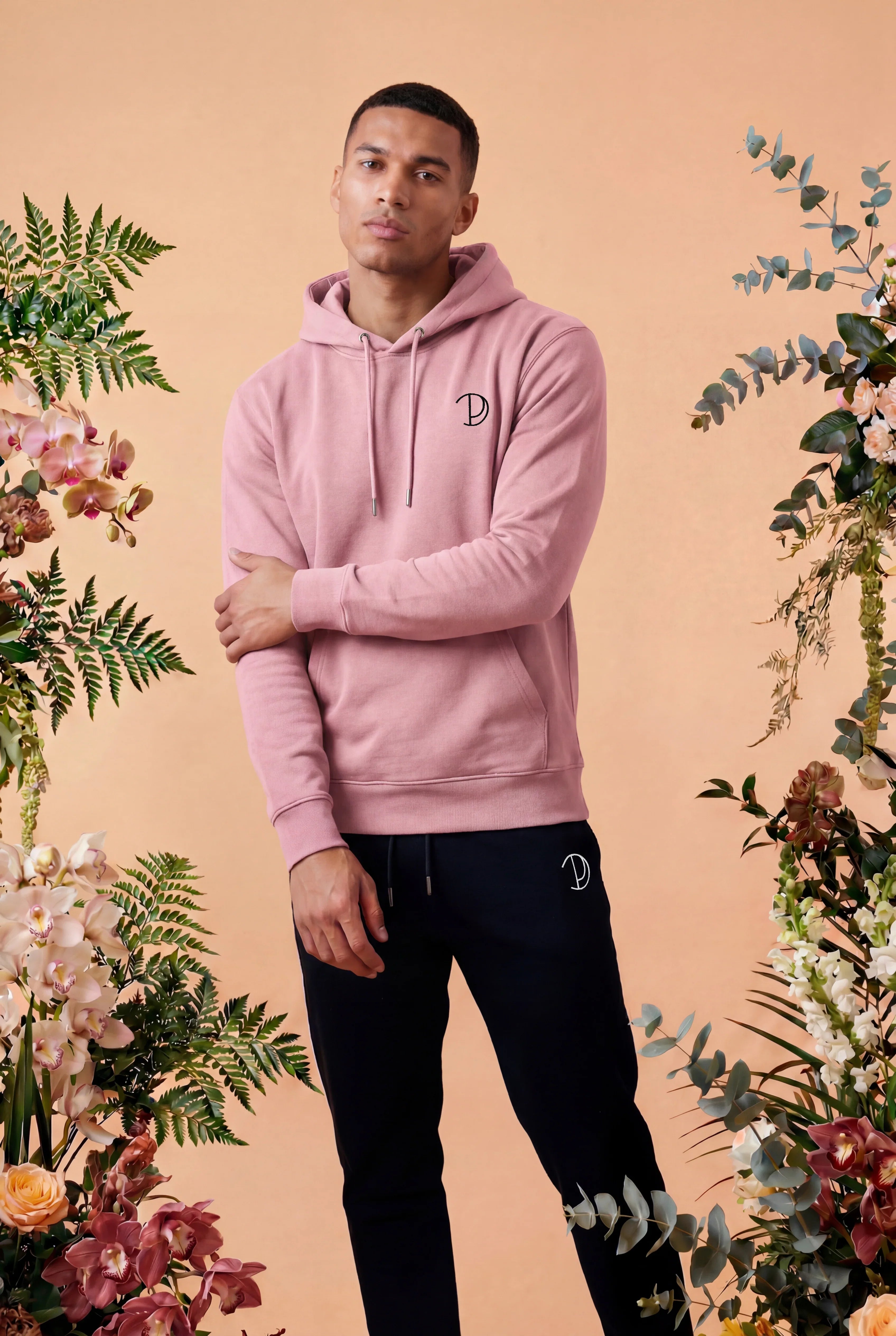 Sudadera con capucha P bordada