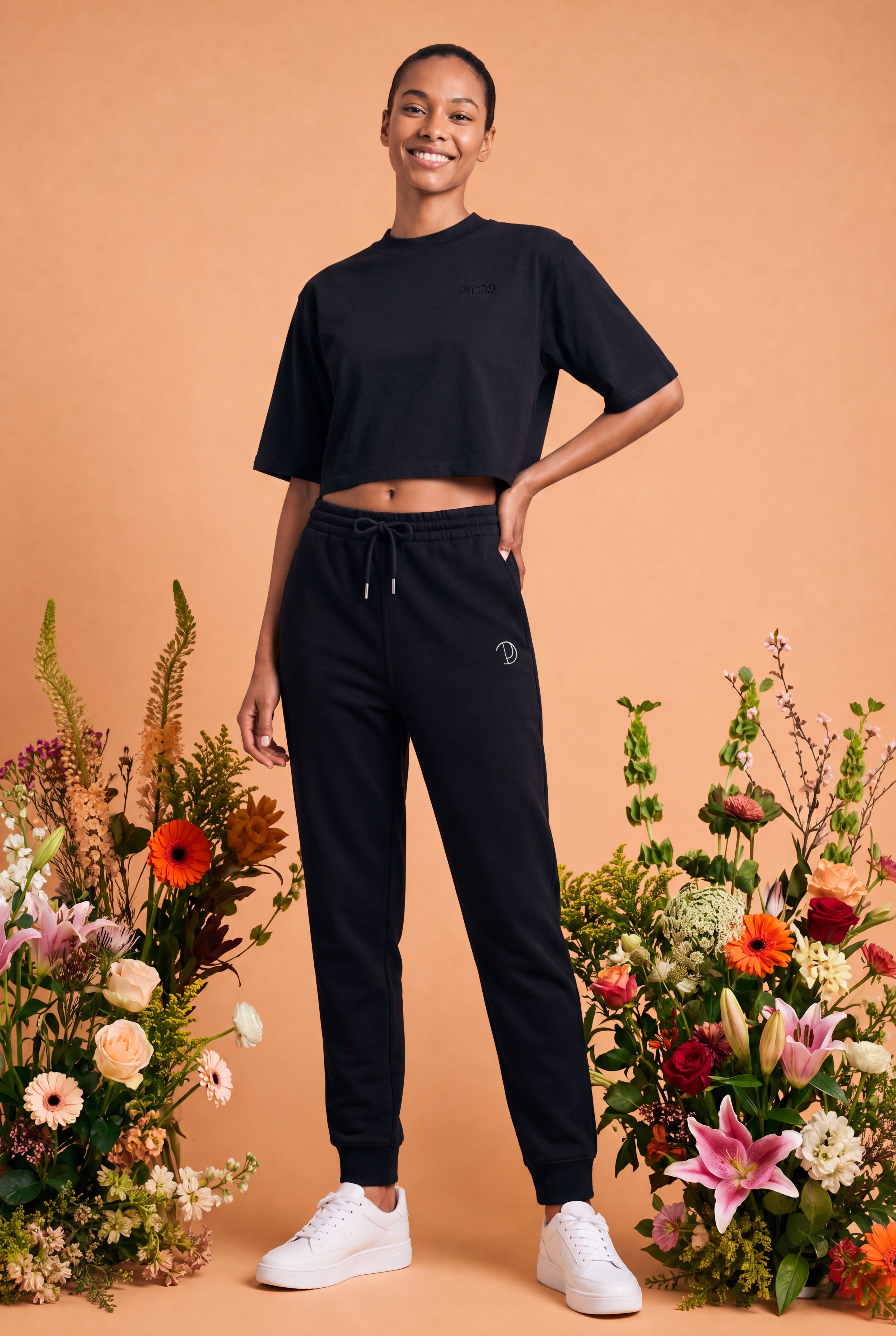 Broderet Pitod-crop-top